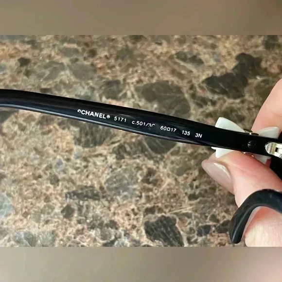 Chanel Sunglasses - Picture 7 of 8